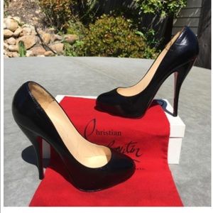 Barely used used Christian Louboutin size 9